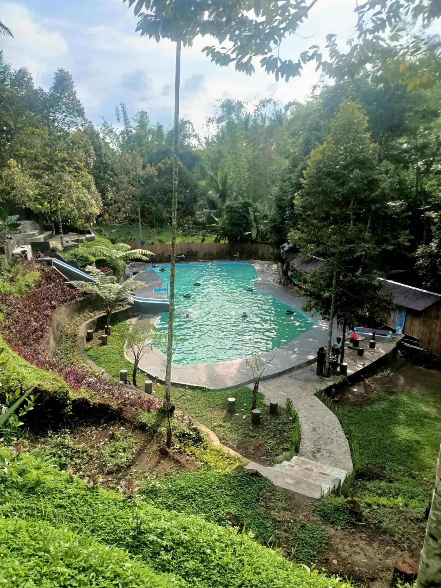 Апартаменты Lingkung Park Тетебату Экстерьер фото
